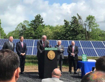 新泽西州州长签署地标性法案 开发更多可再生能源项目