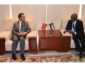 驻苏丹大使<em>李连</em>和会见苏丹石油和天然气部长艾兹哈里