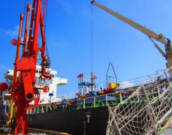 茂名石化<em>成品油码头</em>吞吐量增幅15.35%