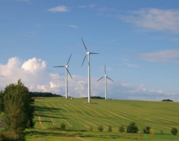 欧盟将2030年<em>清洁能源目标</em>提高到32％