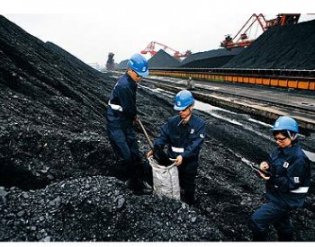 国家能源集团与<em>重点电力企业</em>再签3000万吨煤炭三年长协合同