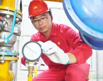 天然氣巡檢員：汗水灑下巡檢路