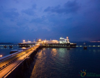 <em>中国海油</em>智建港珠澳清洁“能源桥”