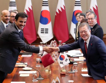 卡塔尔国王称计划购买60艘韩国产液化<em>天然气船</em>
