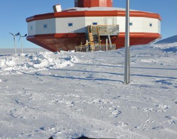 我国首套应用于南极地区完整风光燃储互补智能<em>微电网发电</em>系统建成