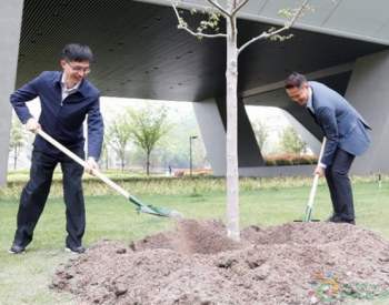 江森自控与上海市长宁区共植友谊之树为城市添绿