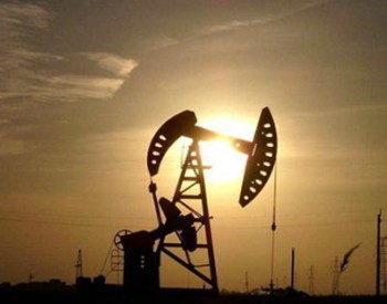 OPEC<em>石油减产</em>协议将沙特的经济增长削减了一半以上