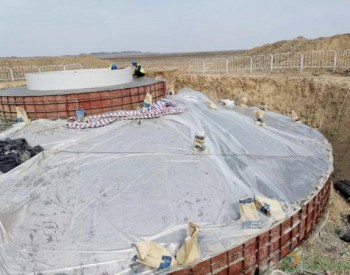 國家電投新疆木壘10萬千瓦風電項目首臺風機基礎澆筑順利完成