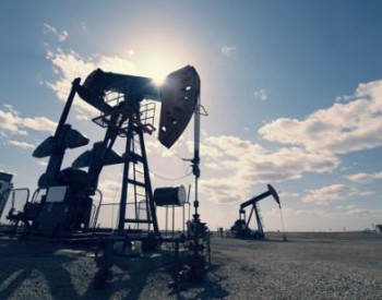 <em>EIA原油</em>库存降幅超预期，国际油价收涨逾1.5%
