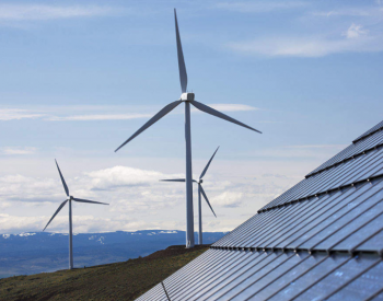 2019《<em>全球可再生能源</em>投资趋势报告》核心提示：十年超2.5万亿投资 光伏领先