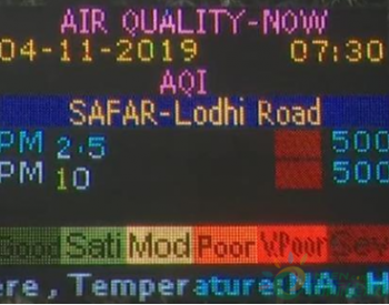 印度新德里因<em>空气污染</em>进入“紧急状态”