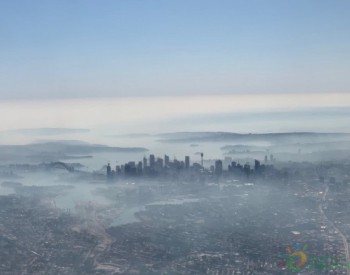 丛林大火致PM2.5爆表，悉尼人一天“抽了40支烟”