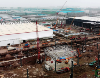 特斯拉上海工厂二期进展神速：已经<em>开始建造</em>屋顶