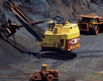 每年从中国赚走4千亿，澳铁矿石前3月出口1.2亿吨，80%<em>运往</em>中国