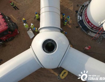 100MW！中国能建投资建设山西<em>平定风电项目</em>首台风机吊装完成