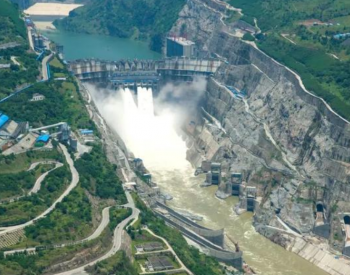 中国能建<em>葛洲坝一公司</em>承建新疆恰木萨水电站首台机组并网发电