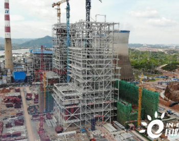 中国能建安徽电建一公司承建瑞金电厂4号锅炉大板梁开吊