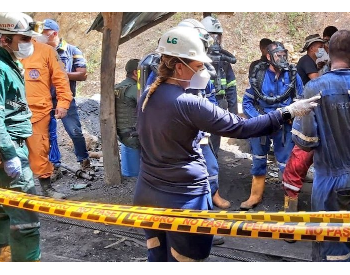 哥伦比亚一座煤矿发生爆炸 致9名<em>工人</em>死亡