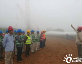 50MW，<em>大唐河南</em>新安古都风电场项目第一节塔筒顺利吊装