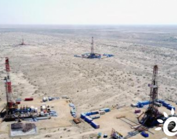 新疆油田<em>采油二厂</em>60年累计生产原油突破一亿吨
