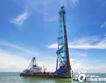 越南薄寮三期海上<em>风电总承包项目</em>完成首根风机基础试验桩打桩作业