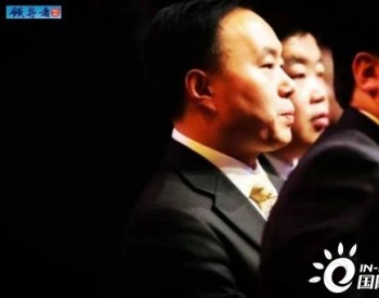 施正荣的“归去来”