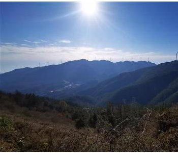 湖北武汉首座风电场投运 预计每年减少<em>二氧化碳排放量</em>8.6万吨