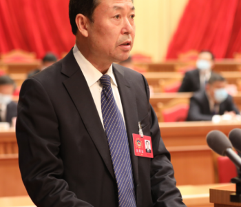 全国政协委员达建文：<em>积极应对气候变化</em> 做好碳达峰、碳中和【两会声音】