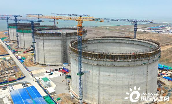 总投资达201.3亿元！这个“LNG码头”项目又创一项第一！可靠泊26.6万方超大LNG船