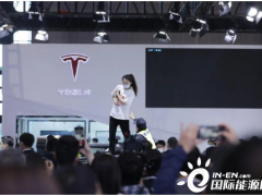 订单腰斩，市值暴跌2700亿美元，特斯拉走下神坛？