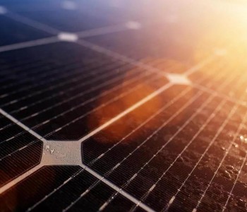 解密：中央首次將光伏列為主體能源的背后！