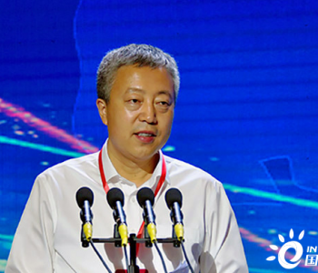内蒙古包头市委副书记、市长张锐：建设“碳达峰碳中和”<em>先锋</em>城模范市
