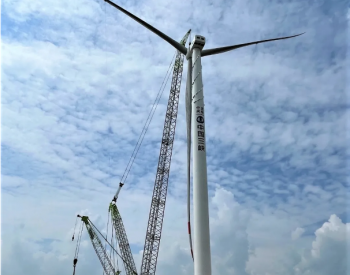 三峡能源河北康保100MW<em>平价风电示范项目</em>首台风机吊装成功
