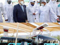 首批<em>电动客车</em>亮相卡塔尔，宇通助力卡塔尔建设绿色交通体系