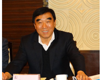 中石化原副总经理曹耀峰被查，已卸任7年