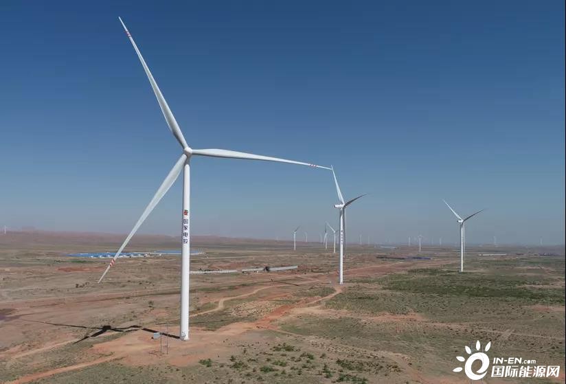 国家电投集团北京公司宁夏青铜峡古峡100MW分散式风电项目首台风机顺利并网
