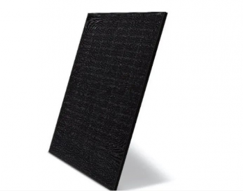 LG发布首个使用拼接技术的 "无缝隙 "全黑太阳能组件