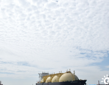 广西北海全力保障重点能源物资安全运输到港 10月以来共监护6艘大型<em>LNG船舶</em>平安靠泊