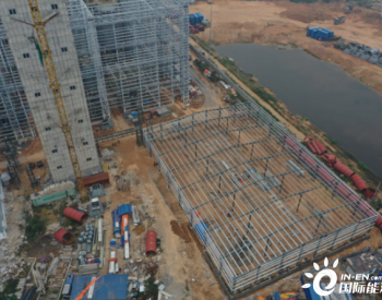 中国一冶越南垃圾发电项目飞灰养护间钢结构安装快