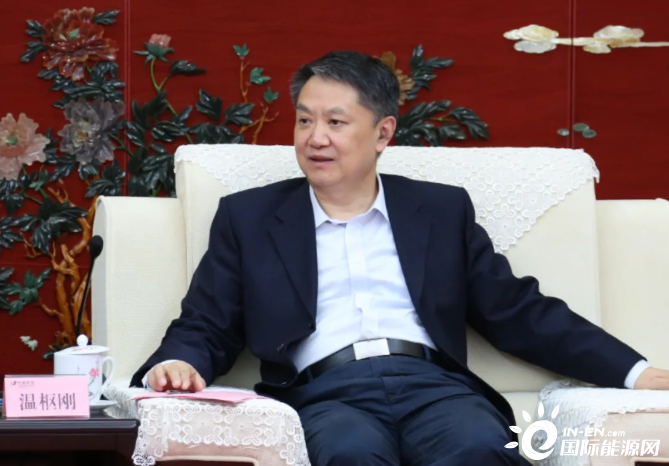 中国中车和中国华电签署战略合作框架协议
