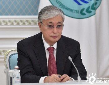 外媒：天然气涨价引抗议 <em>哈萨克斯坦政府</em>辞职