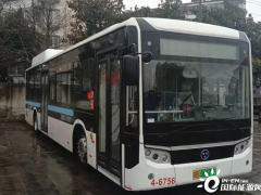 首批15辆！安徽芜湖<em>氢燃料公交车</em>运营！