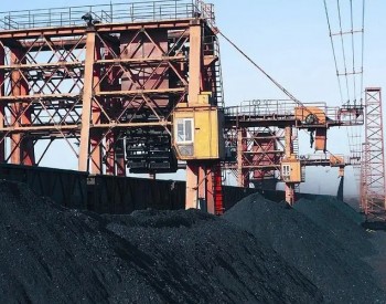 <em>印尼能源</em>部：2月印尼基准煤炭价格调至188.38美元/吨