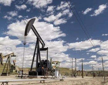 <em>全球石油价格</em>飙涨，美国页岩油企业却无心增产
