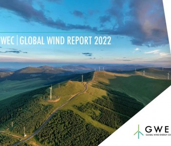 93.6GW！2021全球风电装机为历史第二高 但仍需政策突破实现<em>零碳目标</em>