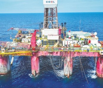 中国首套国产化深水<em>水下采油</em>树在海南莺歌海海域完成海底安装