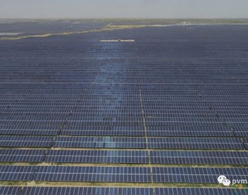 印度开发商启动了300MW大型<em>太阳能项目</em>
