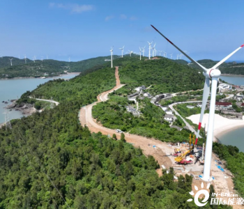 全球首臺(tái)低頻風(fēng)電機(jī)組成功并網(wǎng)