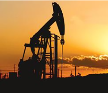 两部门：国际油价高于每桶130美元 对炼油企业实施价格补贴