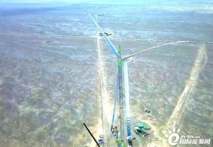 6.7MW！中国单机容量最大风电机组在新疆木垒县吊装成功
